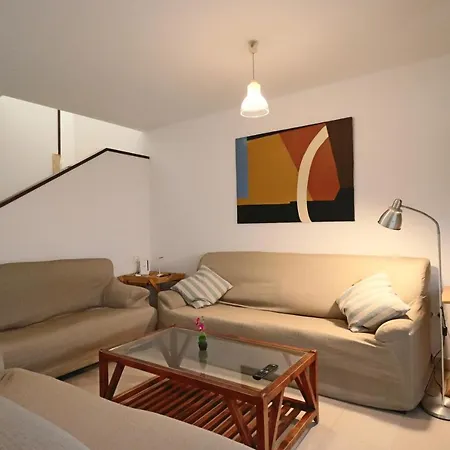 Exclusivo Adosado En Punta Coral *